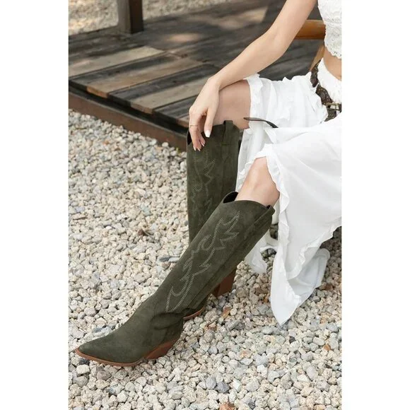 Women's Faux Leather Green Calf Height Cowgirl Embroidered and Block Heel Boots - Picture 5 of 8